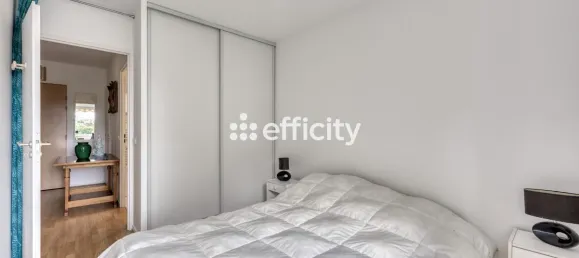 2 Schlafzimmer Wohnung in Livry-Gargan, France, Nr. 345615 11