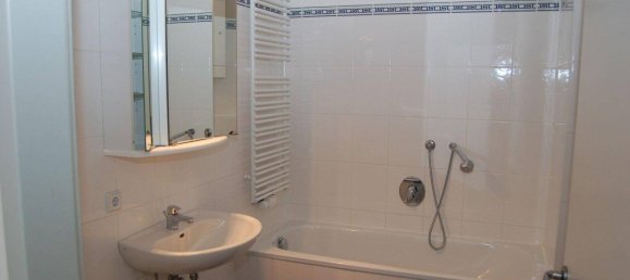 4-salle Appartement à Linz, Austria No. 105894 3