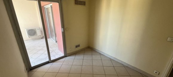 1 bedroom Apartment in Frejus, France No. 339838 4