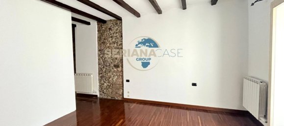 3 rooms Apartment in Bergamo, Italy No. 258825 2