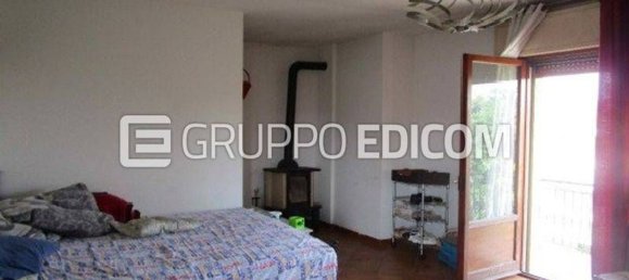 5 rooms Apartment in Meolo, Italy No. 267538 4