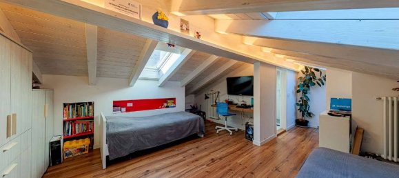 3 bedrooms House in Sondrio, Italy No. 329833 14