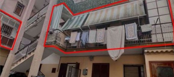 4 rooms Apartment in Giugliano in Campania, Italy No. 279628 3