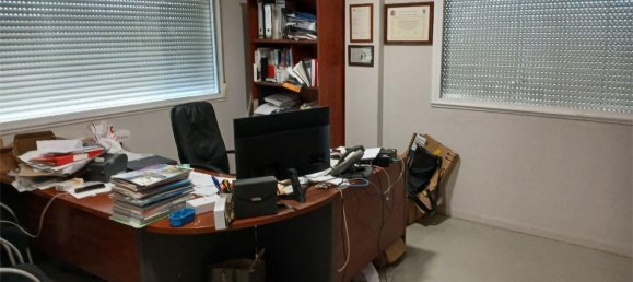 Коммерческая недвижимость 700м² в Оренсе, Испания № 162234 3