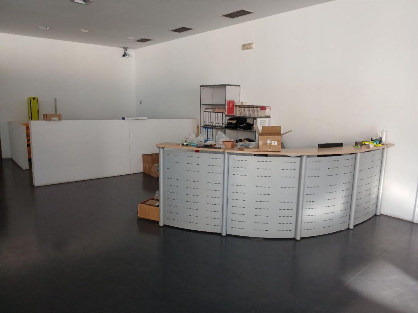 Коммерческая недвижимость 700м² в Оренсе, Испания № 162234