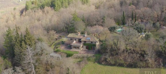 4 bedrooms House in Monterchi, Italy No. 48890 5