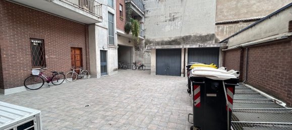 116m² Commercial property in Alessandria, Italy No. 374585 10