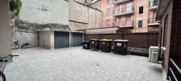 116m² Commercial property in Alessandria, Italy No. 374585 8