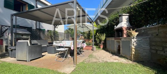 Villa de 3 dormitorios en Fiumicino, Italy No. 377748 6