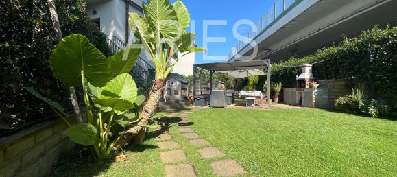 Villa de 3 dormitorios en Fiumicino, Italy No. 377748 5