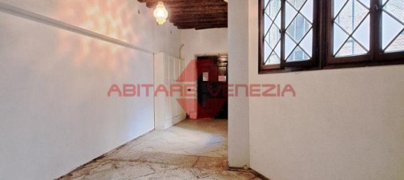 3 rooms Apartment in Venice, Italy No. 234516 24