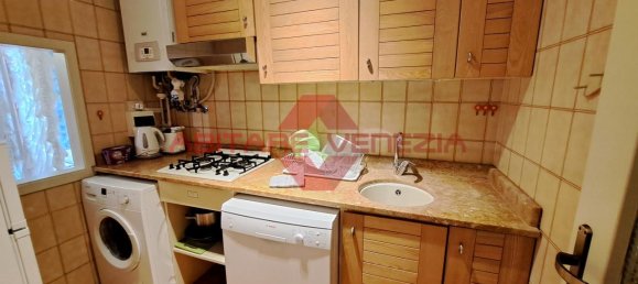 3 rooms Apartment in Venice, Italy No. 234516 8