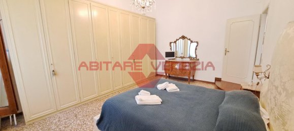 3 rooms Apartment in Venice, Italy No. 234516 17