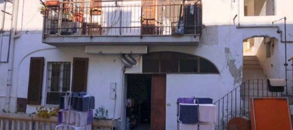 Apartamento de 3 habitaciónes en Desio, Italy No. 98461 2