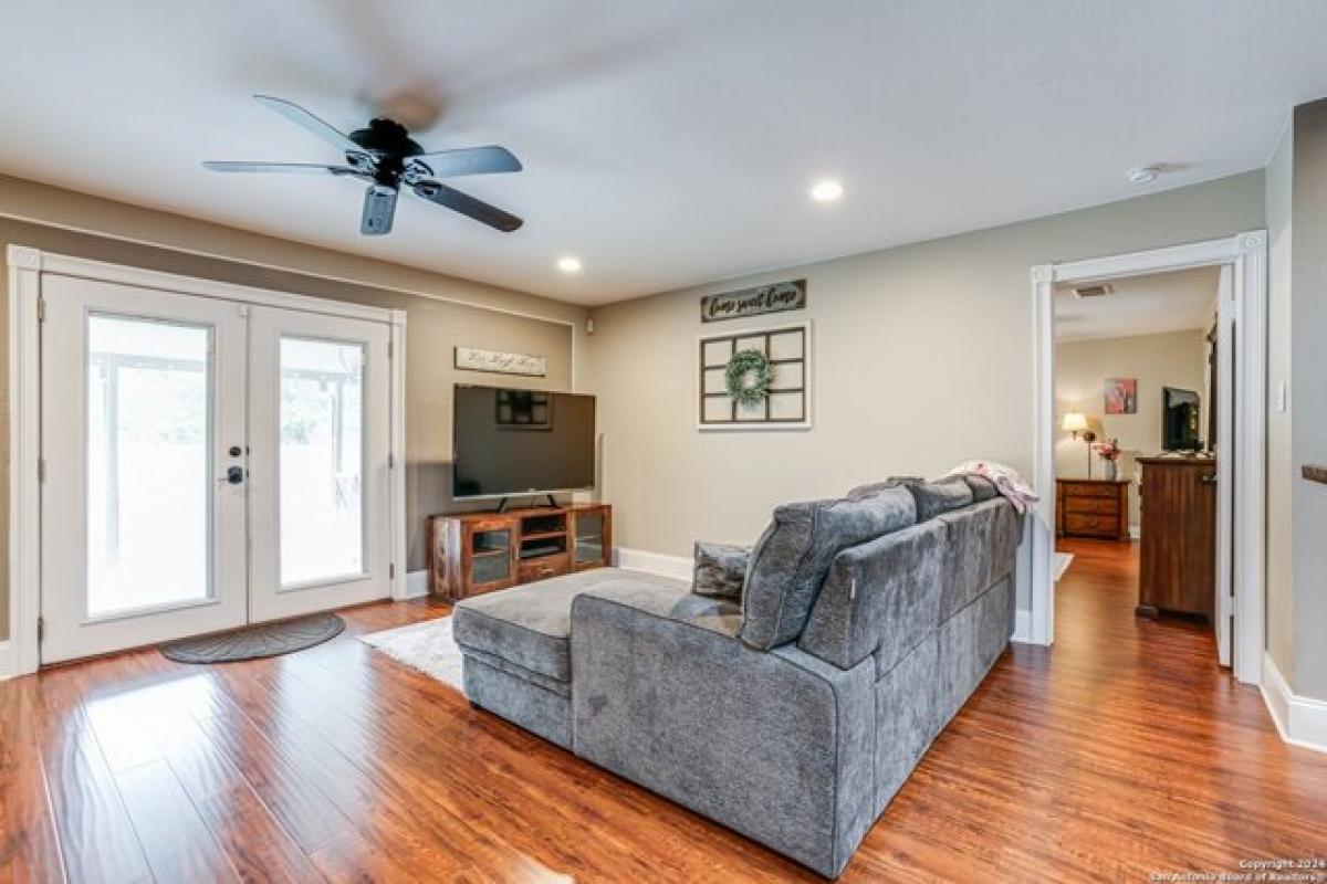 3 bedrooms House in San Antonio, USA No. 379738