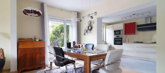 Таунхаус с 4 комнатами в Дельменхорст, Германия № 230942 6