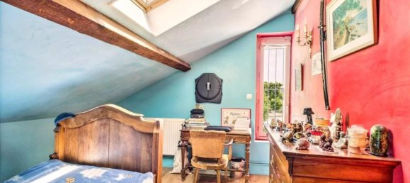 4 bedrooms House in Lyon, France No. 302458 10