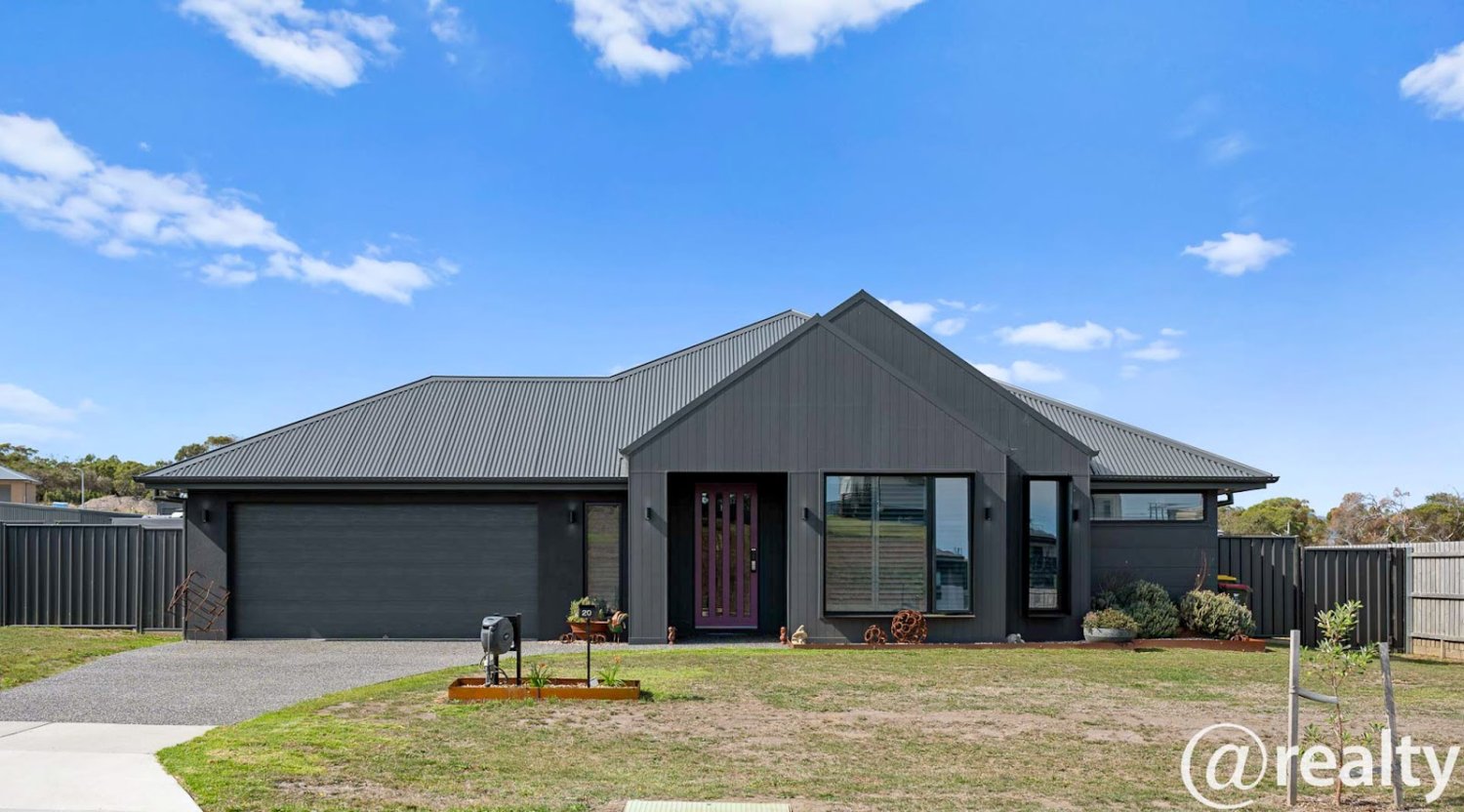 4 bedrooms House in Coronet Bay, Australia No. 829