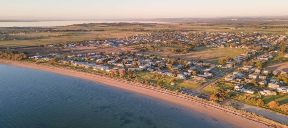 4 bedrooms House in Coronet Bay, Australia No. 829 26