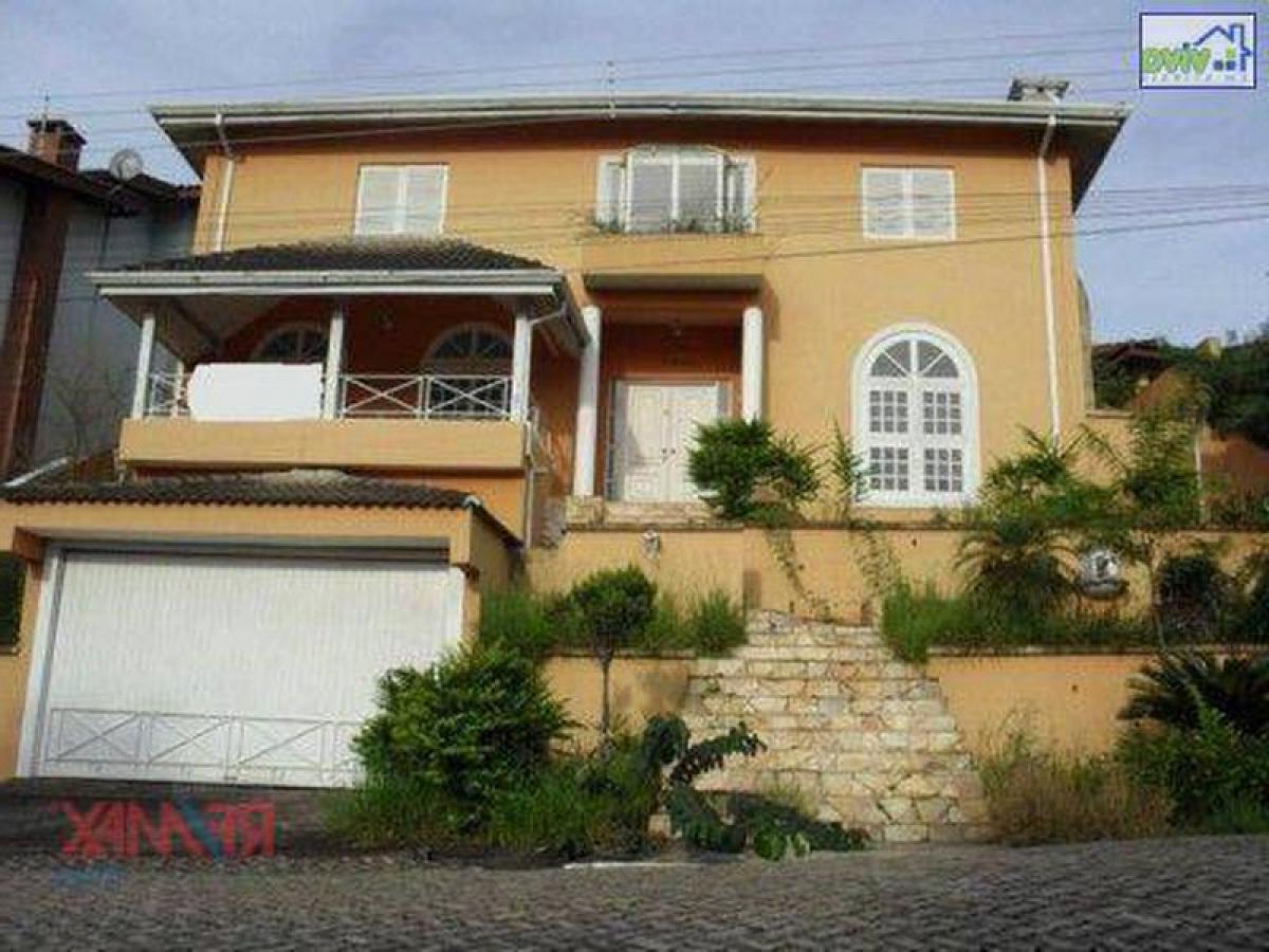 Дом с 4 спальнями в Сан-Паулу, Бразилия № 496975