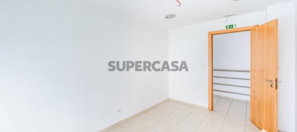 Gewerbliche Immobilie in Odivelas, Portugal 152m², Nr. 154121 16