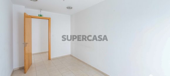 Gewerbliche Immobilie in Odivelas, Portugal 152m², Nr. 154121 18