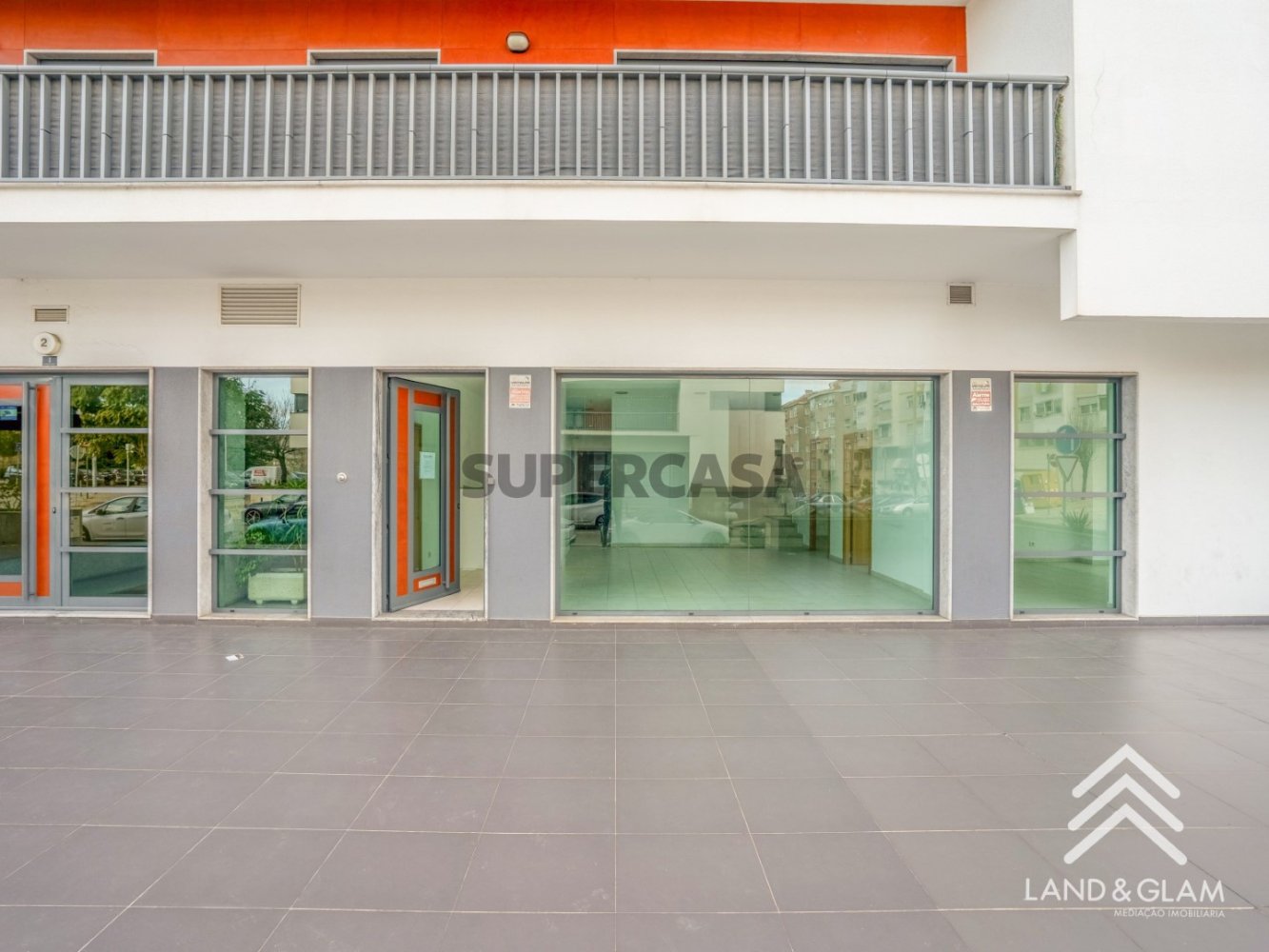 Gewerbliche Immobilie in Odivelas, Portugal 152m², Nr. 154121