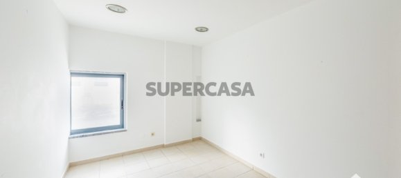 Gewerbliche Immobilie in Odivelas, Portugal 152m², Nr. 154121 17