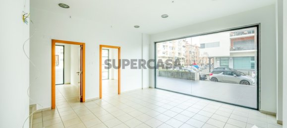 Gewerbliche Immobilie in Odivelas, Portugal 152m², Nr. 154121 8