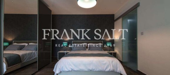 2 bedrooms Apartment in Ta' Xbiex, Malta No. 9399 11