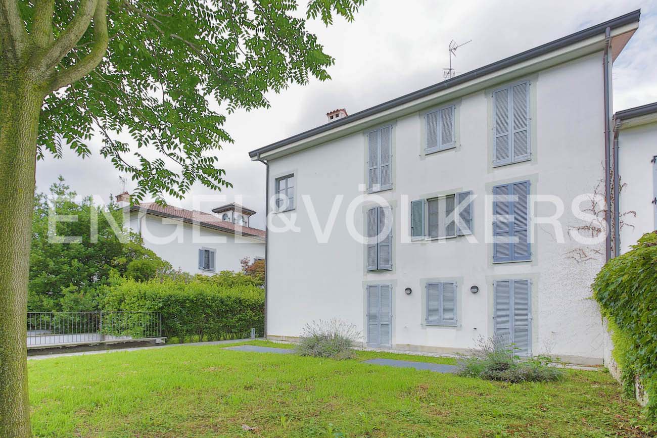 2 غرف نوم شقة في Cernusco sul Naviglio, Italy رقم 17597