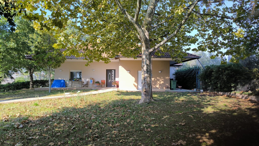 Propriedade comercial T3 em Katerini, Greece N.º 59591