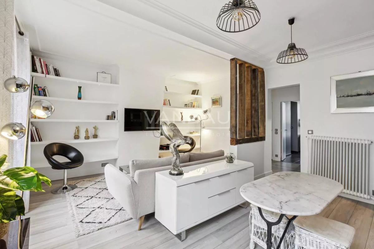 Apartamento de 1 dormitorio en Neuilly-sur-Seine, France No. 141614