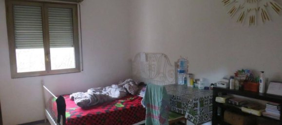 5 rooms Apartment in Milan, Italy No. 331500 7