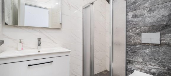 3 rooms Apartment in Kargicak, Turkey No. 19849 5