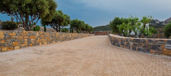 420m² Villa in Agios Nikolaos, Greece No. 3622 11