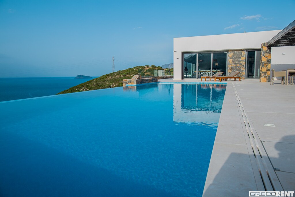  فيلا في Agios Nikolaos, Greece 420متر مربع رقم 3622