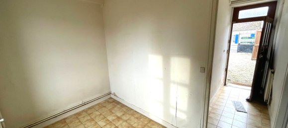 Casa de 2 dormitorios en Marolles-sur-Seine, France No. 191869 2