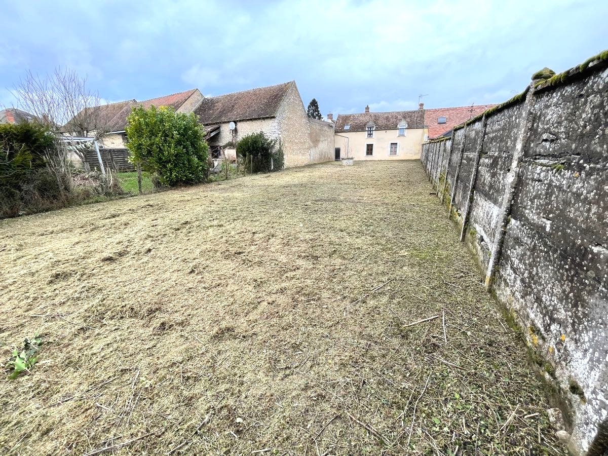 Casa de 2 dormitorios en Marolles-sur-Seine, France No. 191869
