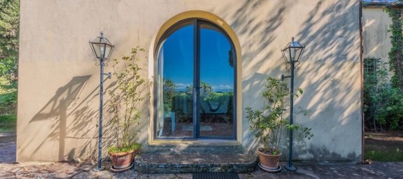 2 bedrooms Villa in Montespertoli, Italy No. 79807 4