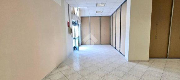 Armazém em Notaresco, Italy 309 m² N.º 362796 14