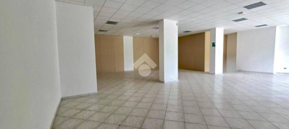 Armazém em Notaresco, Italy 309 m² N.º 362796 7