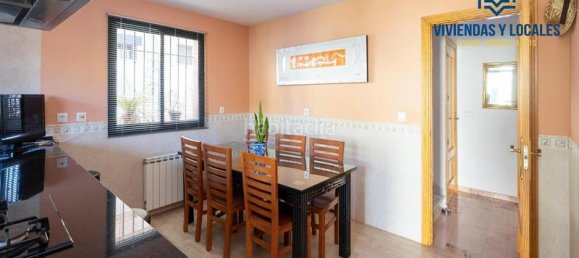 4 Schlafzimmer Haus in Jun, Spain, Nr. 94988 28