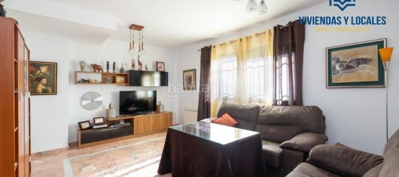 4 Schlafzimmer Haus in Jun, Spain, Nr. 94988 23