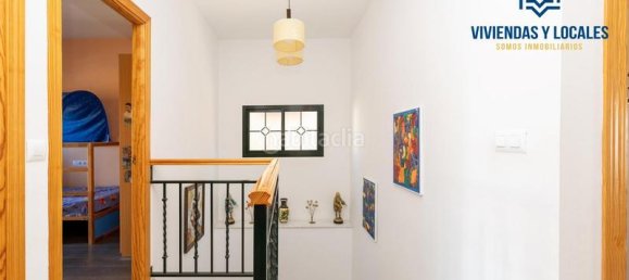 4 Schlafzimmer Haus in Jun, Spain, Nr. 94988 32