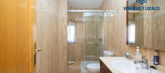 4 Schlafzimmer Haus in Jun, Spain, Nr. 94988 36