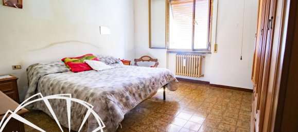 4-Zimmer Wohnung in Montemurlo, Italy, Nr. 37063 7