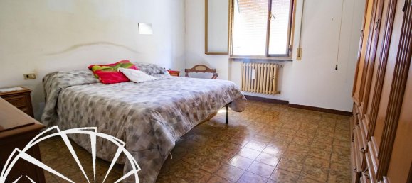 4-Zimmer Wohnung in Montemurlo, Italy, Nr. 37063 8