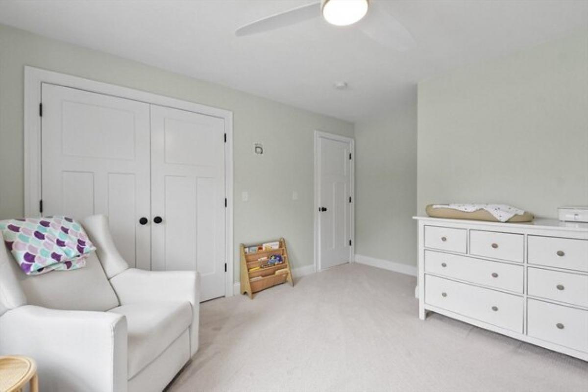 4 bedrooms House in Kingston, USA No. 381175