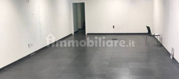 5 rooms Commercial property in Naples, Italy No. 317440 2